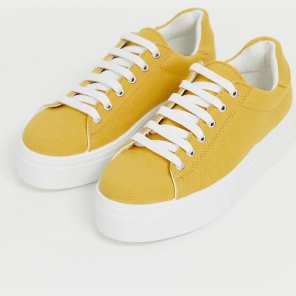 Sneakers stringate petite senape Asos Design