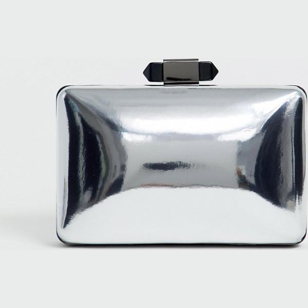 Pochette lenti a specchio con cinturino argento True Decadence