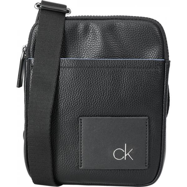 Borsa a tracolla mini con zip interno foderato in pelle sintetica tinta unita Calvin Klein tinta unita
