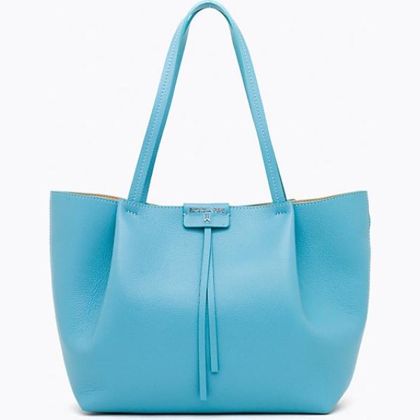Pochette in pelle martellata con zip Patrizia Pepe