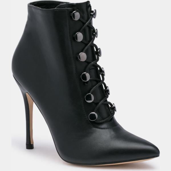 Tronchetti con borchie e zip nero Primadonna