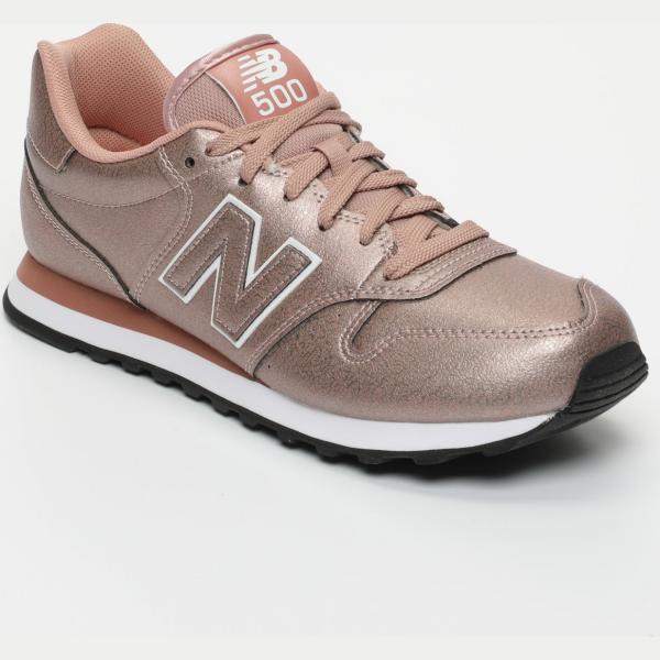 Sneakers effetto metallizzato con punta tonda rosa e bianco New Balance