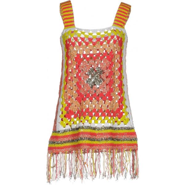 top Of Handmade verde con diseños