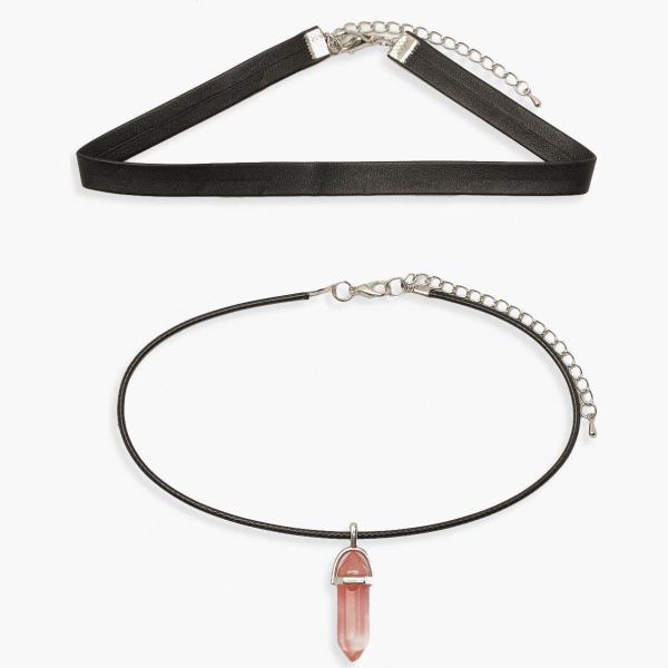 collares Boohoo negro