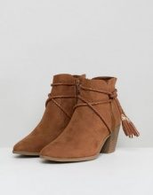 NEW LOOK Stivali stile western con allacciatura avvolgente